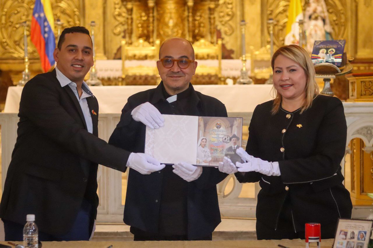 photo_5179437281889159999_y