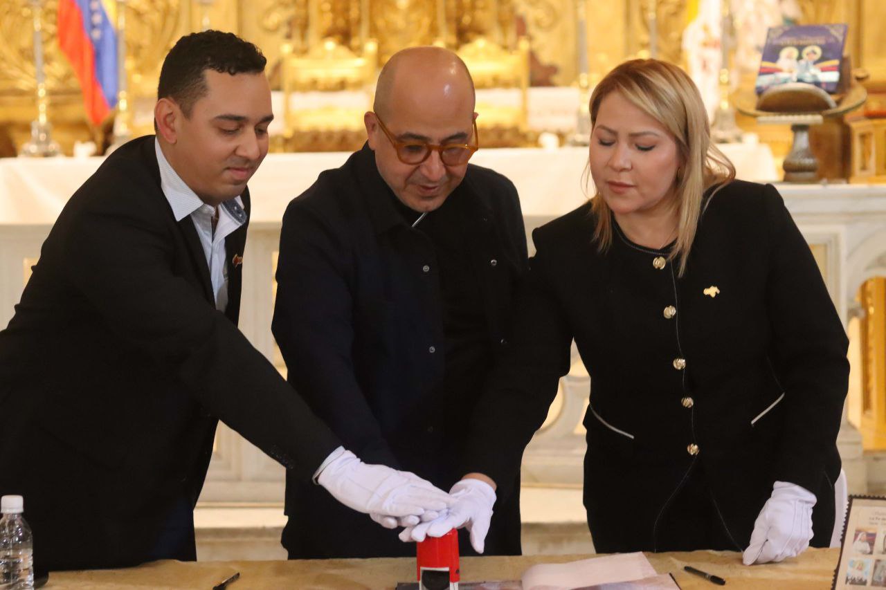 photo_5179437281889160064_y