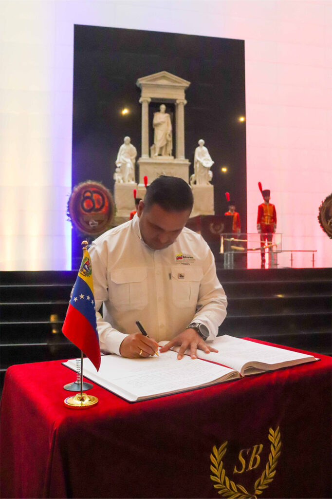 ANIVERSARIO PANTEON-12