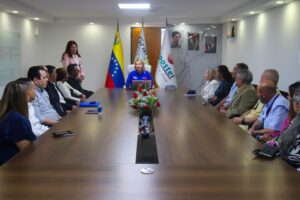 ¡Unidos por el fortalecimiento del sector postal venezolano!