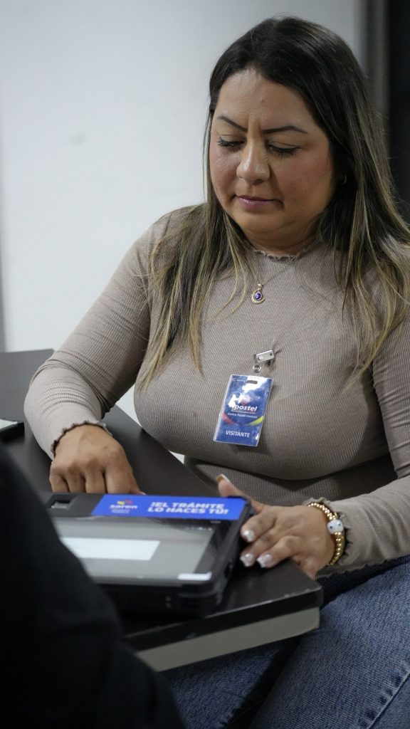 photo_5100565670696520870_w
